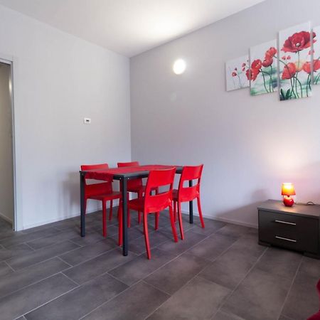 Appartamento Papavero - Affitti Brevi Italia Lecco Exterior foto