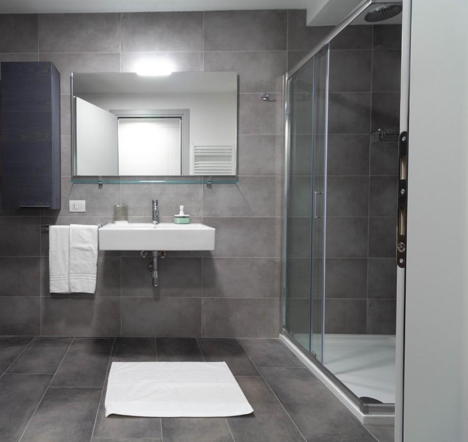 Appartamento Papavero - Affitti Brevi Italia Lecco Exterior foto